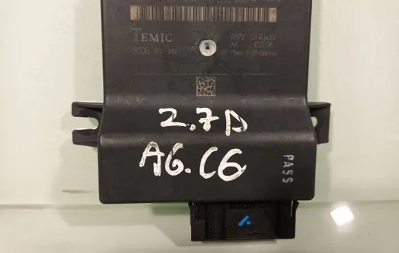 Audi A8 S8 D3 4E Comfort/convenience module 4F0907468D 4F0910468A