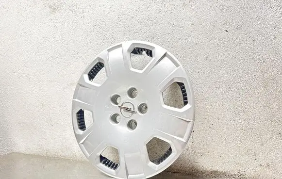 Opel Astra G R16 wheel hub/cap/trim 13102459