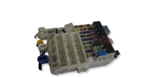 Honda Jazz Fuse box set TF0E010 9322