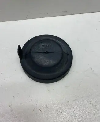 Volkswagen PASSAT B7 Headlight/headlamp dust cover 89004031