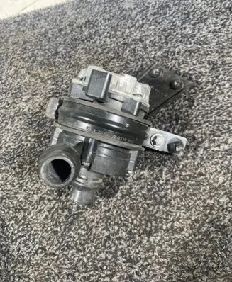 Mercedes-Benz GLC C253 Electric auxiliary coolant/water pump A2535010920