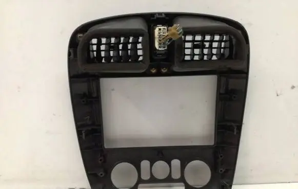 Mazda 323 F Radio/GPS head unit trim 