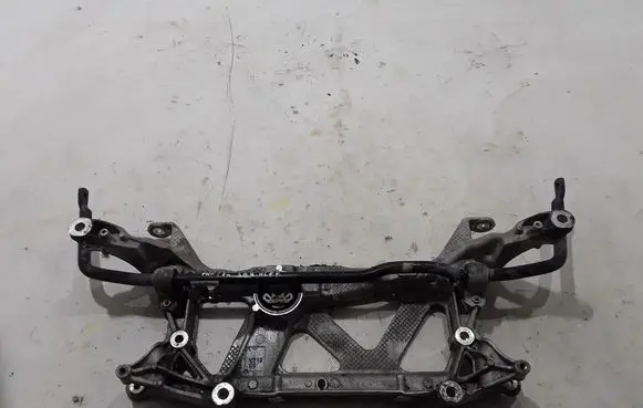 Volkswagen PASSAT B8 Front subframe 3Q0199369D