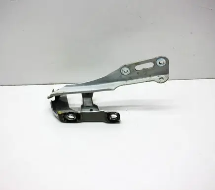 Engine bonnet/hood hinges