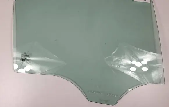 Mercedes-Benz E W212 Rear door window glass 43R001025