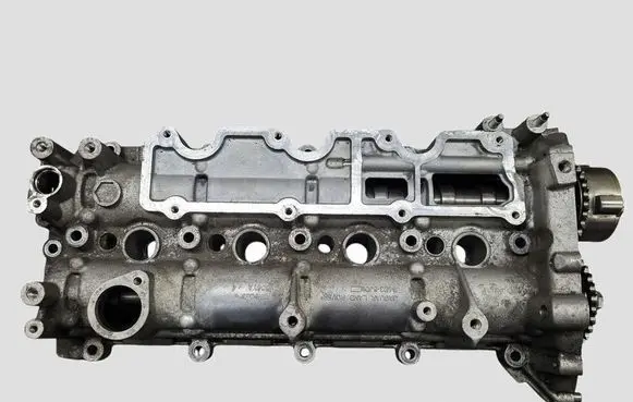 Land Rover Discovery Sport Rocker cam cover 204DTD G4D36J011