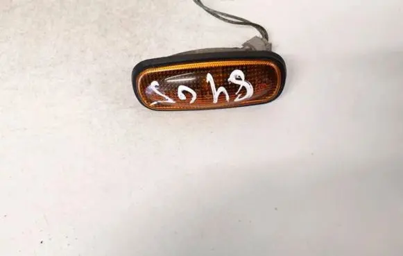 Land Rover Freelander Front fender indicator light 236577
