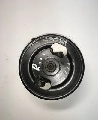 Mitsubishi Pajero Sport I Power steering pump MR448507 25301010