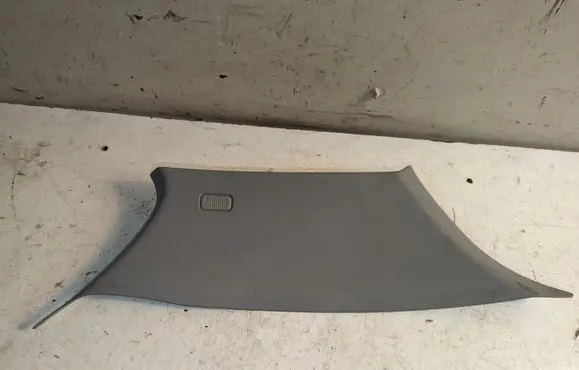BMW 1 E81 E87 (C) pillar trim 7058340