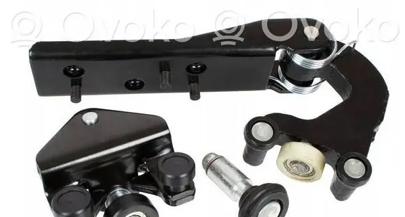 Renault Master III Sliding door middle roller runner 8200661119 777640623R 8281600Q0G
