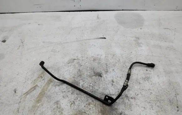 Coolant pipe/hose