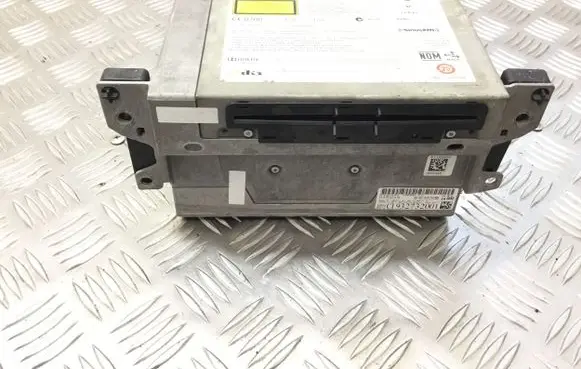 BMW 6 F12 F13 Radio/CD/DVD/GPS head unit 9327320
