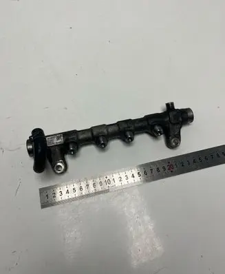 Audi A3 S3 8P Fuel main line pipe 03L089M R03L125C 0097801