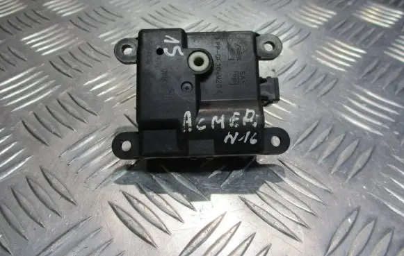 Nissan Almera N16 Central body control module 2K00130840