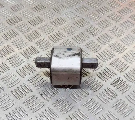 Mercedes-Benz SL R129 Gearbox mount 2202400118 A2202400118