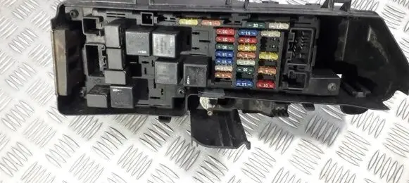 Volvo S80 Fuse box set 9494210