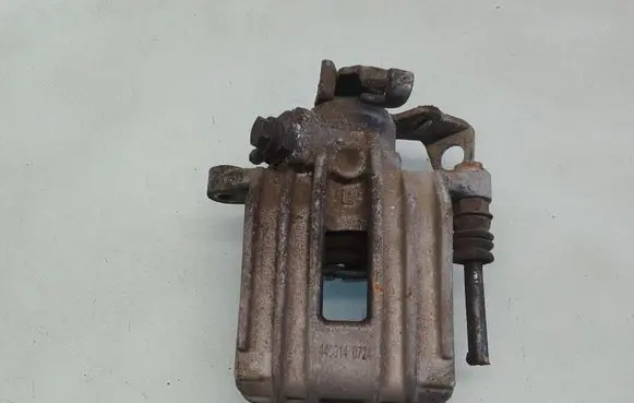 Rear brake caliper