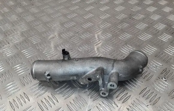 Nissan Primera Intercooler hose/pipe