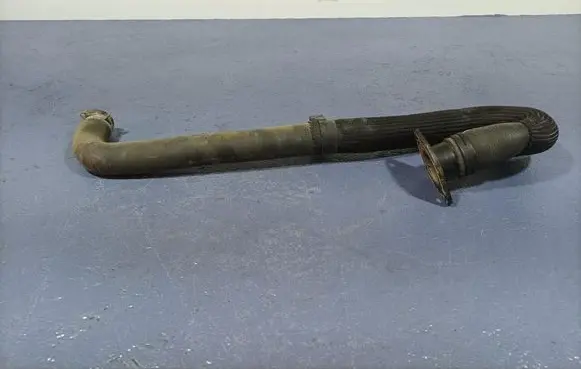Jeep Grand Cherokee Engine coolant pipe/hose