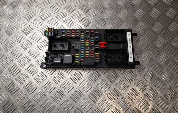 Land Rover Range Rover L405 Fuse box set DK5214F041AD