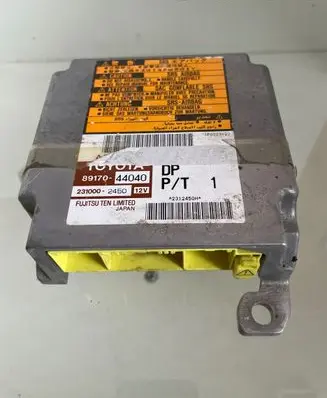 Toyota Avensis Verso Airbag control unit/module 8917044040 2310002450 2312450H