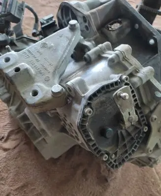 Volkswagen Caddy Automatic gearbox 