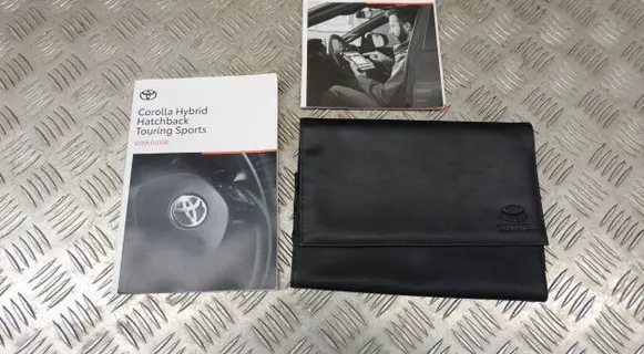 Toyota Corolla E210 E21 Owners service history hand book PZ49XU0184EN