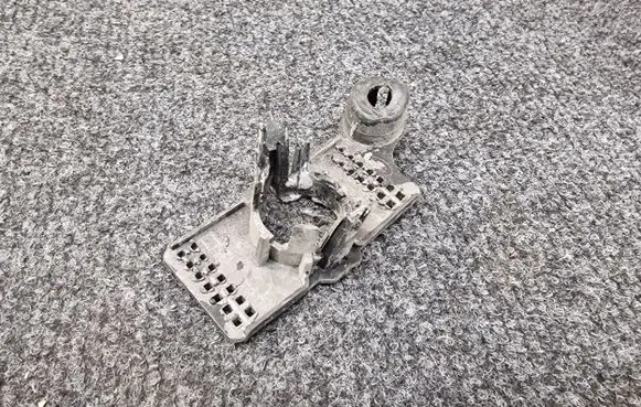 Land Rover Discovery 5 Front parking sensor holder (PDC) HY3215A861AA HY3215A861