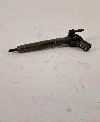 Mercedes-Benz R W251 Fuel injector A6420700587