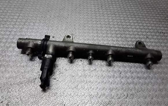 Renault Laguna II Fuel main line pipe 0445214015