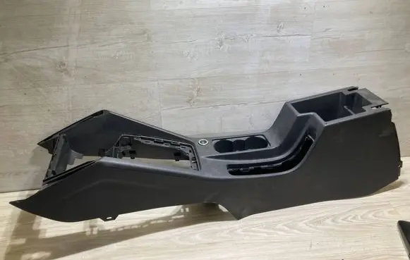 Skoda Octavia Mk3 (5E) Center console 5E1863241aP