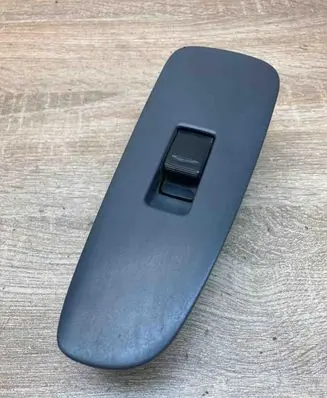 Toyota Previa (XR30, XR40) II Electric window control switch 76A048