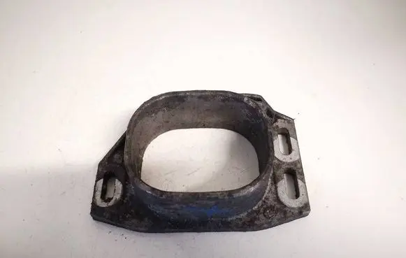 Audi A4 S4 B6 8E 8H Engine mounting bracket 8d0199335