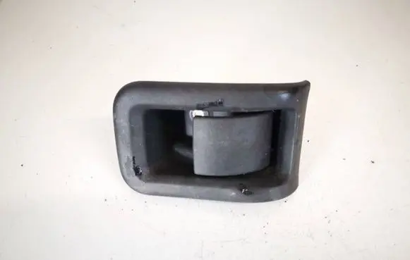 Volvo XC60 Engine bonnet (hood) release handle 30779851