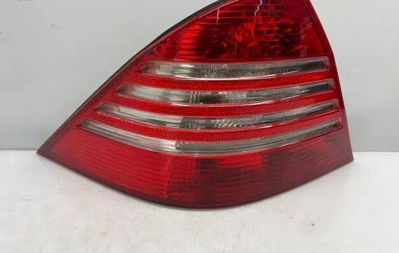 Rear/tail lights