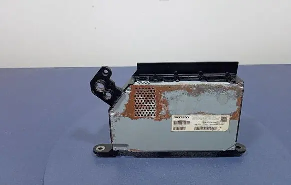Volvo S90, V90 Sound amplifier 31489095