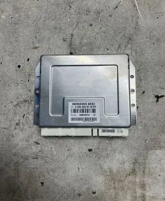 Mercedes-Benz E W211 Suspension control unit/module A0355458232 00004537C2