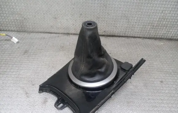 Mazda CX-7 Gear shifter surround trim plastic EH6464341