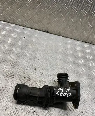 Volkswagen Golf VII Engine coolant pipe/hose 04L121111