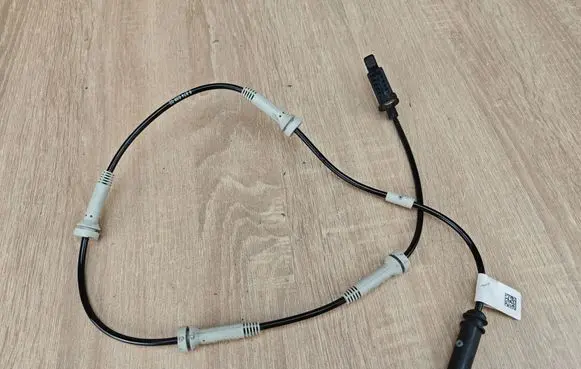 BMW 8 G16 ABS rear brake sensor 6874638