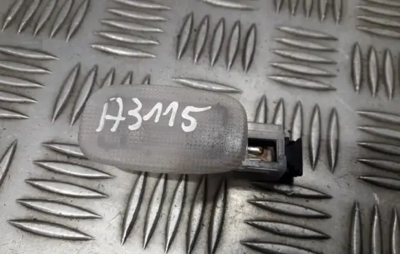 Mercedes-Benz E W211 Other interior light a2118203801