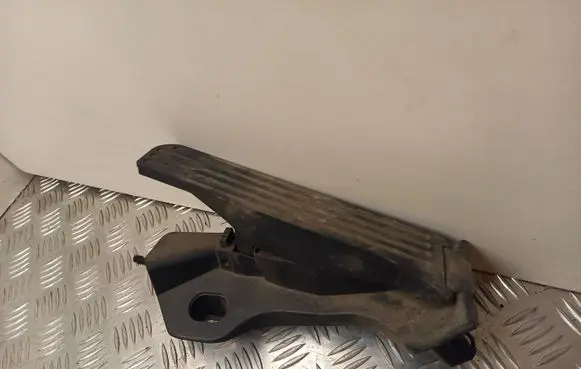 Seat Altea XL Accelerator throttle pedal 1K1721503S