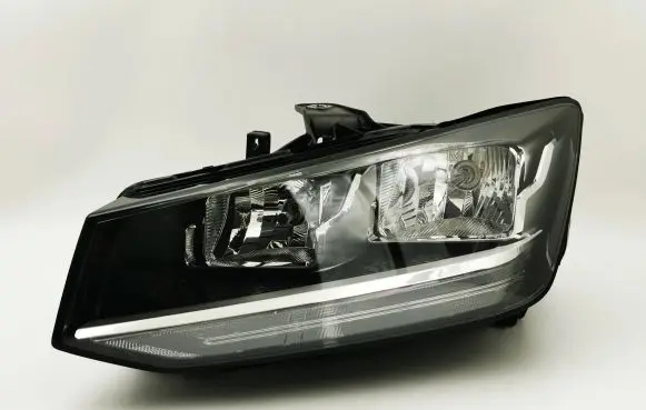 Audi Q2 - Headlight/headlamp 81A941003 A046439 90083628