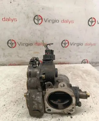 Toyota Avensis T220 Throttle valve 27020