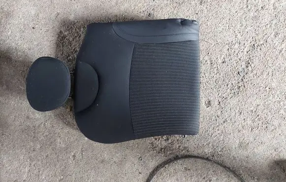 Mini One - Cooper Coupe R56 Rear seat 