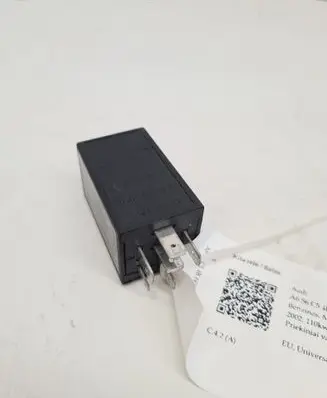 Audi A6 S6 C5 4B Other relay 4B0907307B 5WK11421 7038900266