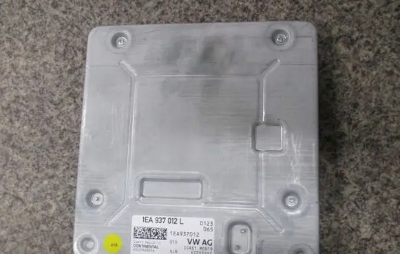 Volkswagen Eos Engine control unit/module 1EA937012LVW