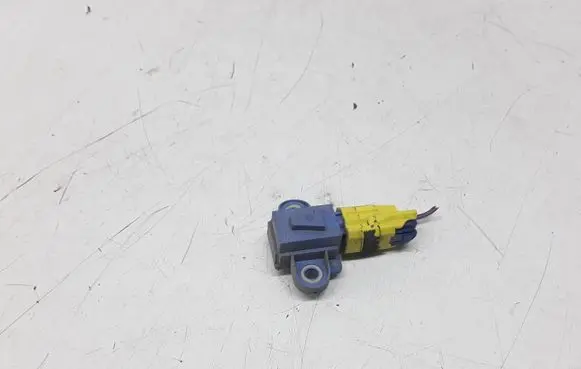Volkswagen Golf Plus Airbag deployment crash/impact sensor 1K0955557A