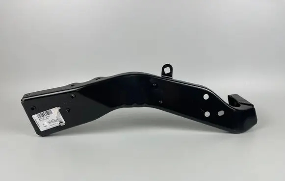 Audi A8 S8 D5 Fender mounting bracket 4N0821131J 4N0821131