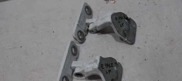 Jaguar E-Pace Loading door hinge set 228A65CB228A67CB
